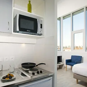 Apart-hotel Sejours & Affaires Paris-davout, Paris