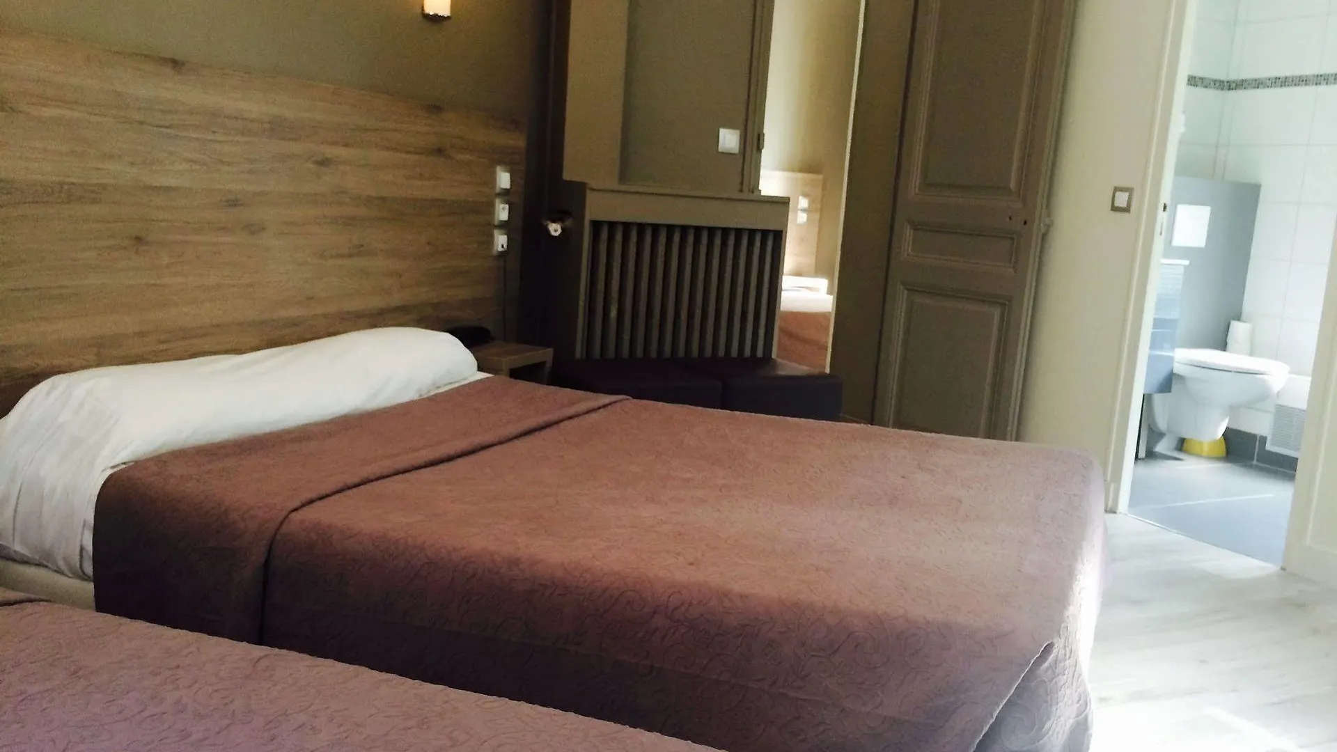 Grand Hotel Magenta Paris France